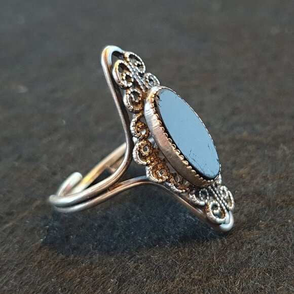 Rare Vintage 1940s Beaucraft Sterling Silver Filigree Black Onyx Adjustable Ring - Picture 6 of 12